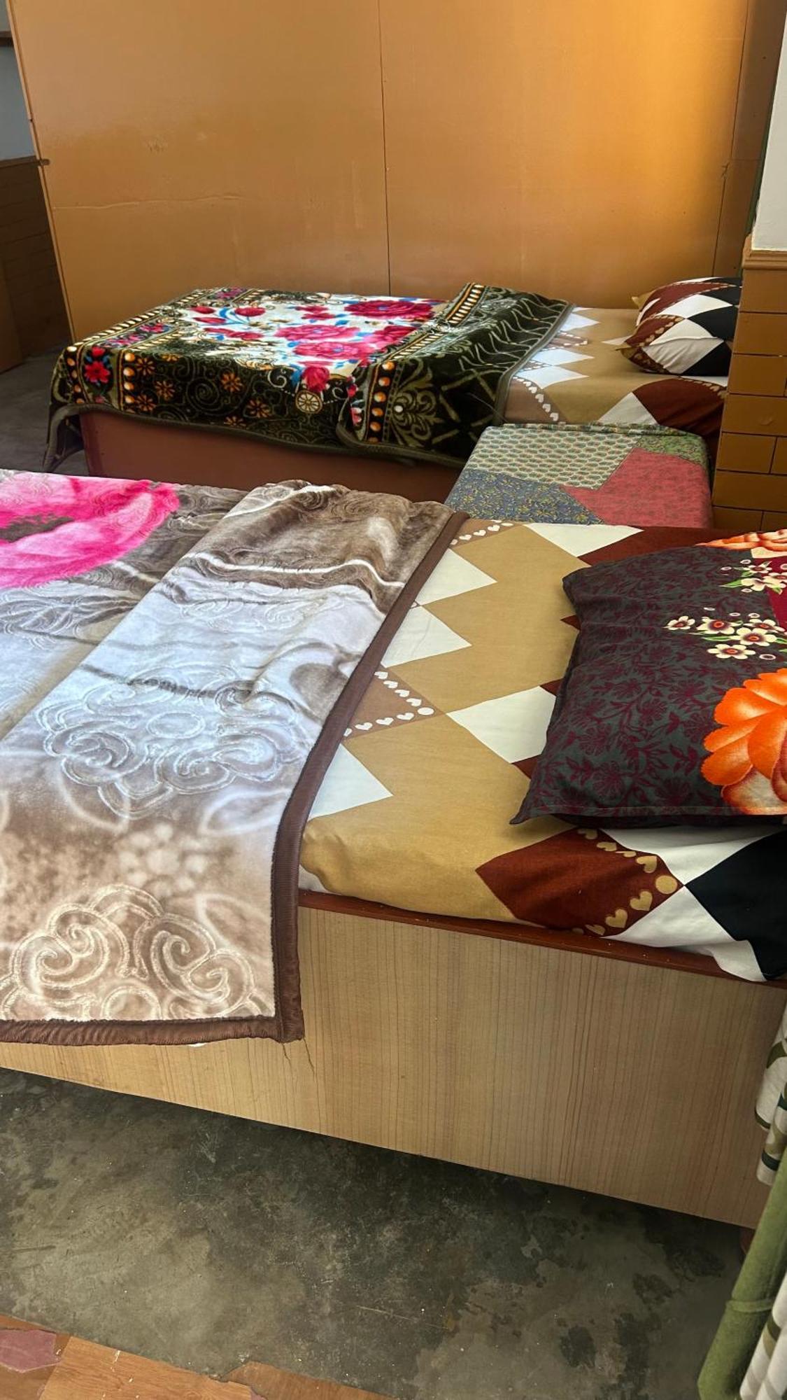 Sunface Homestay Manāli Екстериор снимка