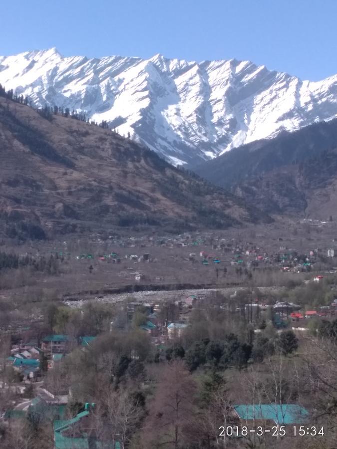 Sunface Homestay Manāli Екстериор снимка