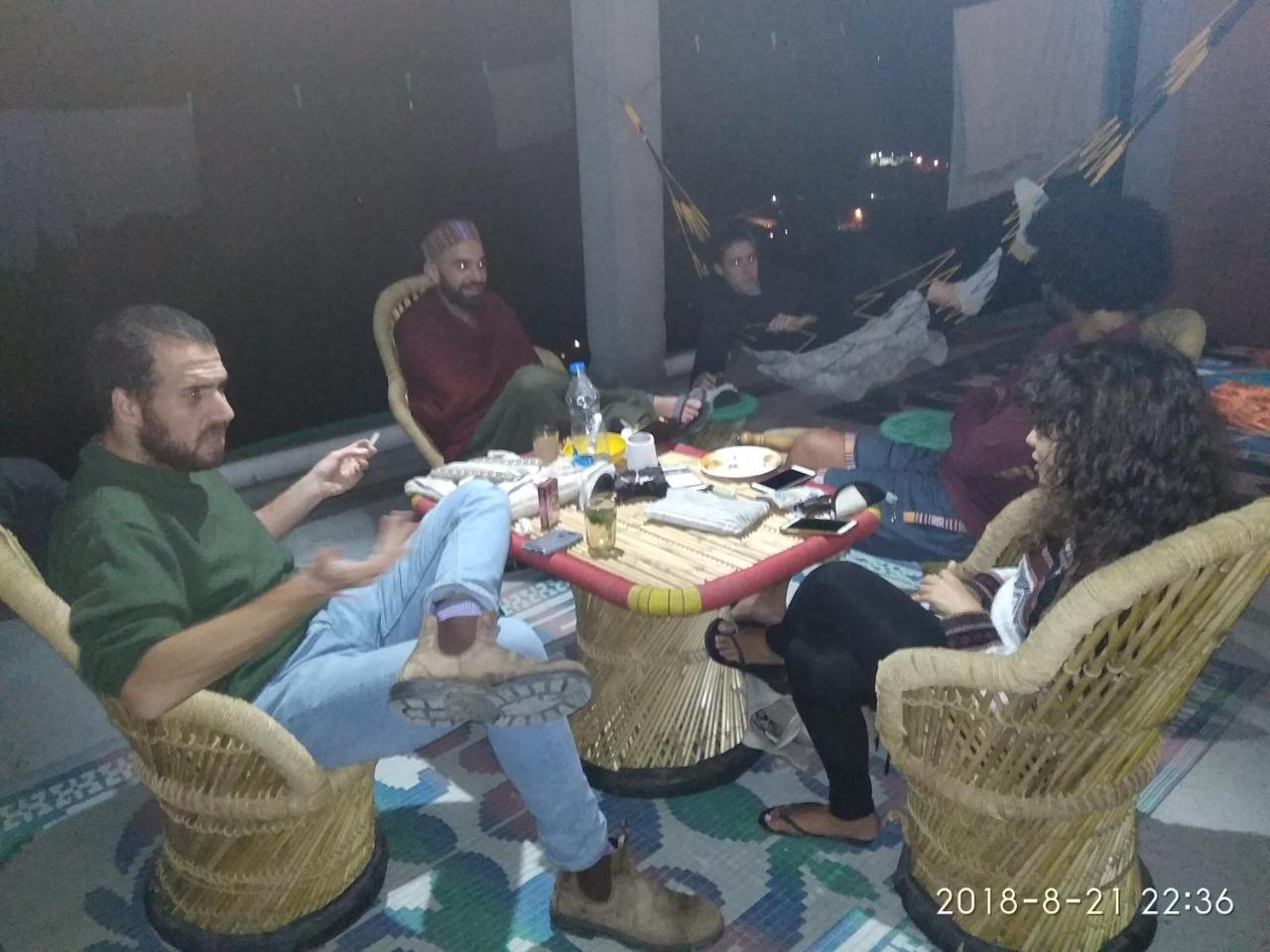 Sunface Homestay Manāli Екстериор снимка