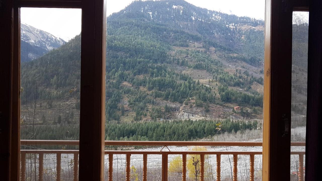 Sunface Homestay Manāli Екстериор снимка