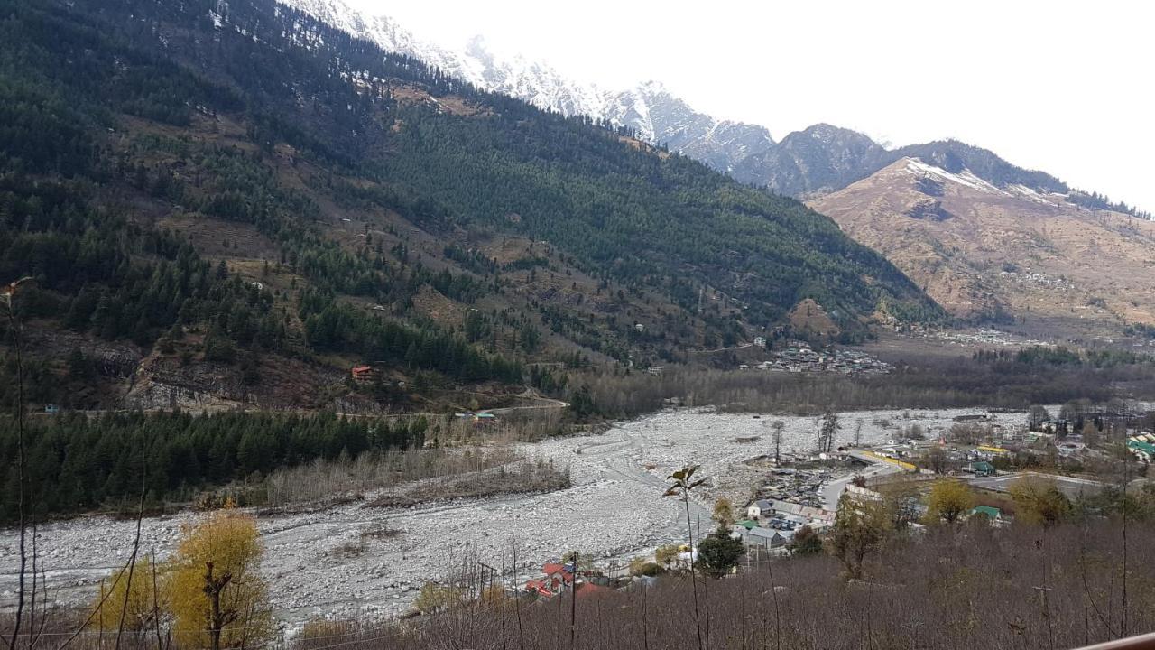 Sunface Homestay Manāli Екстериор снимка