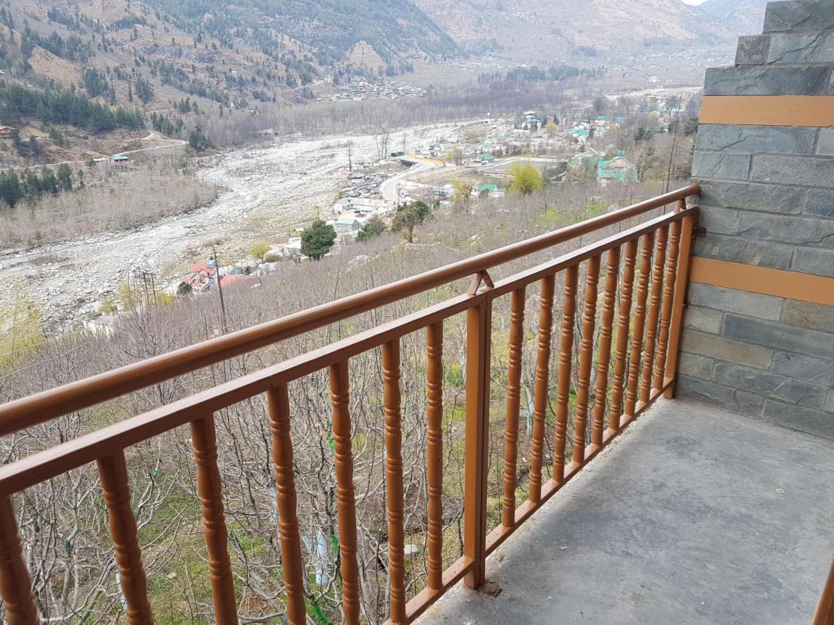 Sunface Homestay Manāli Екстериор снимка